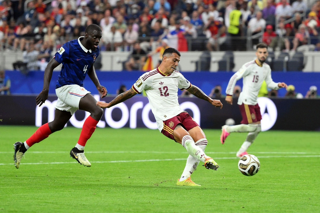 Kết quả bóng đá hôm nay 15/7: Xác định đội đầu tiên vào chung kết World Cup
