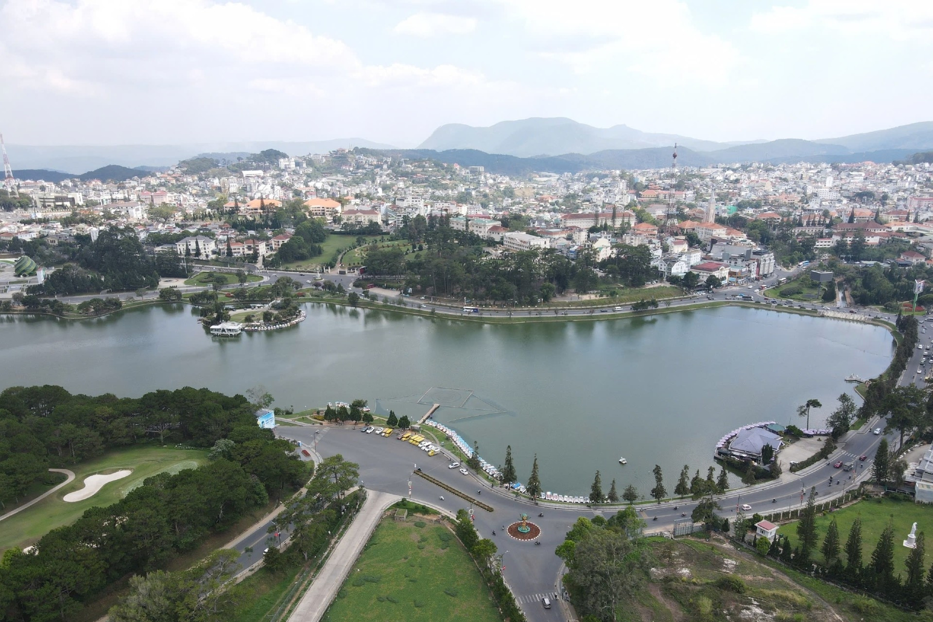 Lâm Đồng quyết tâm tăng trưởng 2 con số, tạo cực phát triển mới ở Nam Tây Nguyên