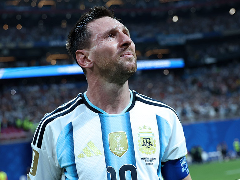 Messi Argentina Ai Cap 2.jpg