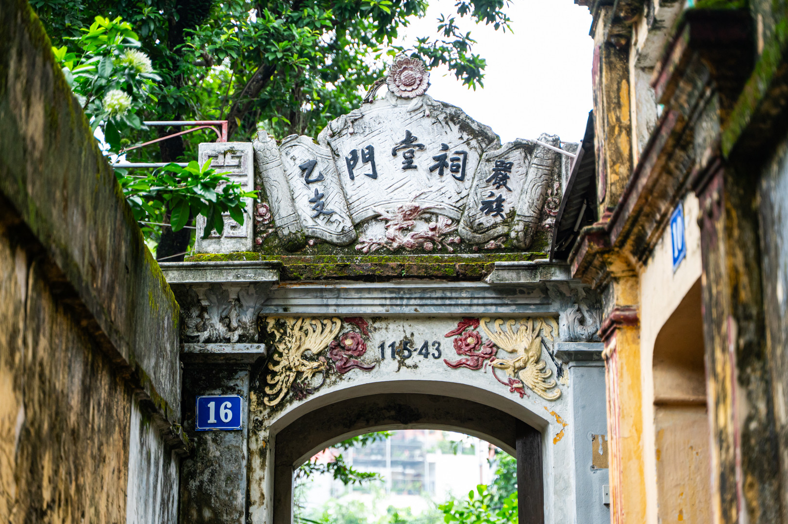 https://static-images.vnncdn.net/vps_images_publish/000001/000003/2026/7/15/nha-co-nghiem-xuan-tay-mo-2917.jpg