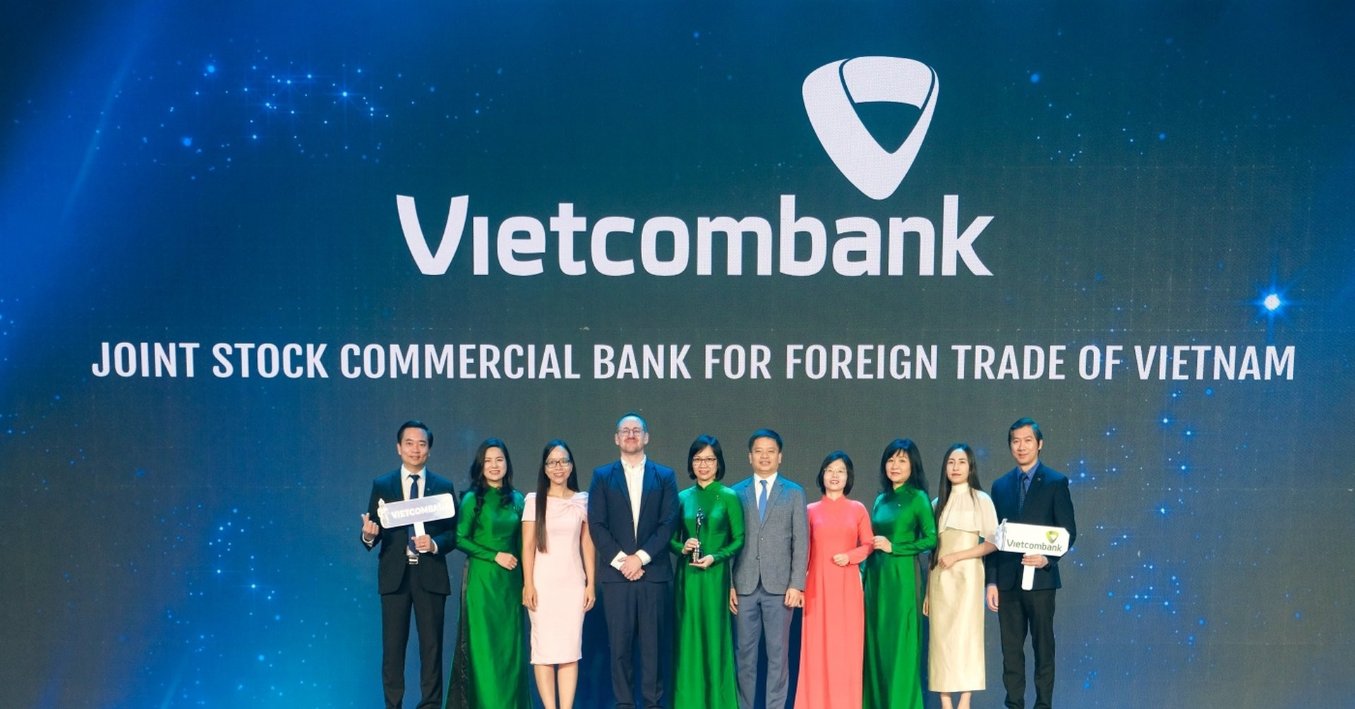 Vietcombank thắng lớn tại giải thưởng HR Asia Awards 2026