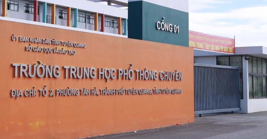 Nữ Hiệu trưởng Trường THPT Chuyên Tuyên Quang bị khởi tố là ai?