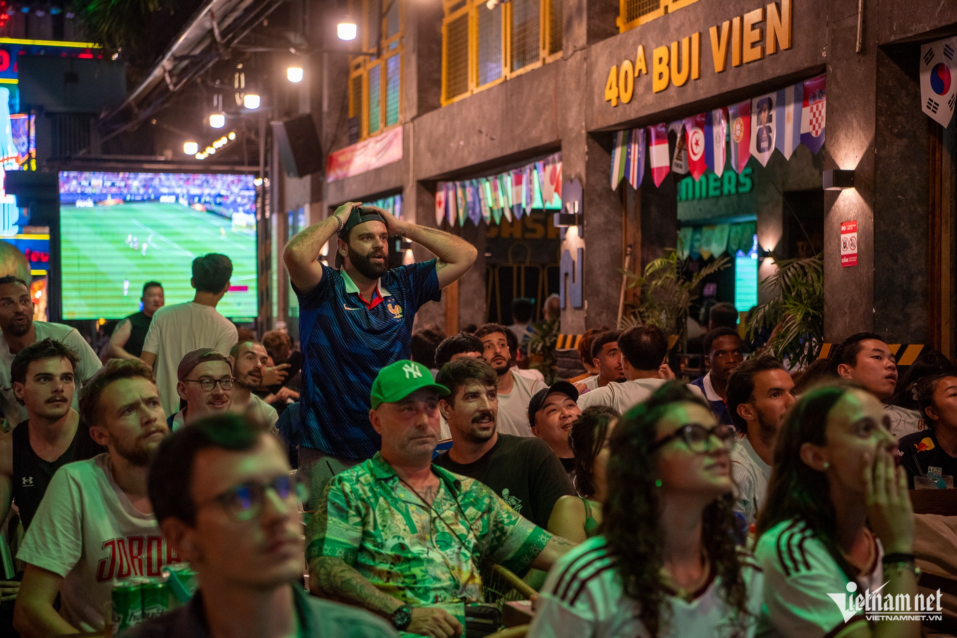 W-CĐV nước ngoài xem world cup 2026  Tuấn Hùng 4.jpg