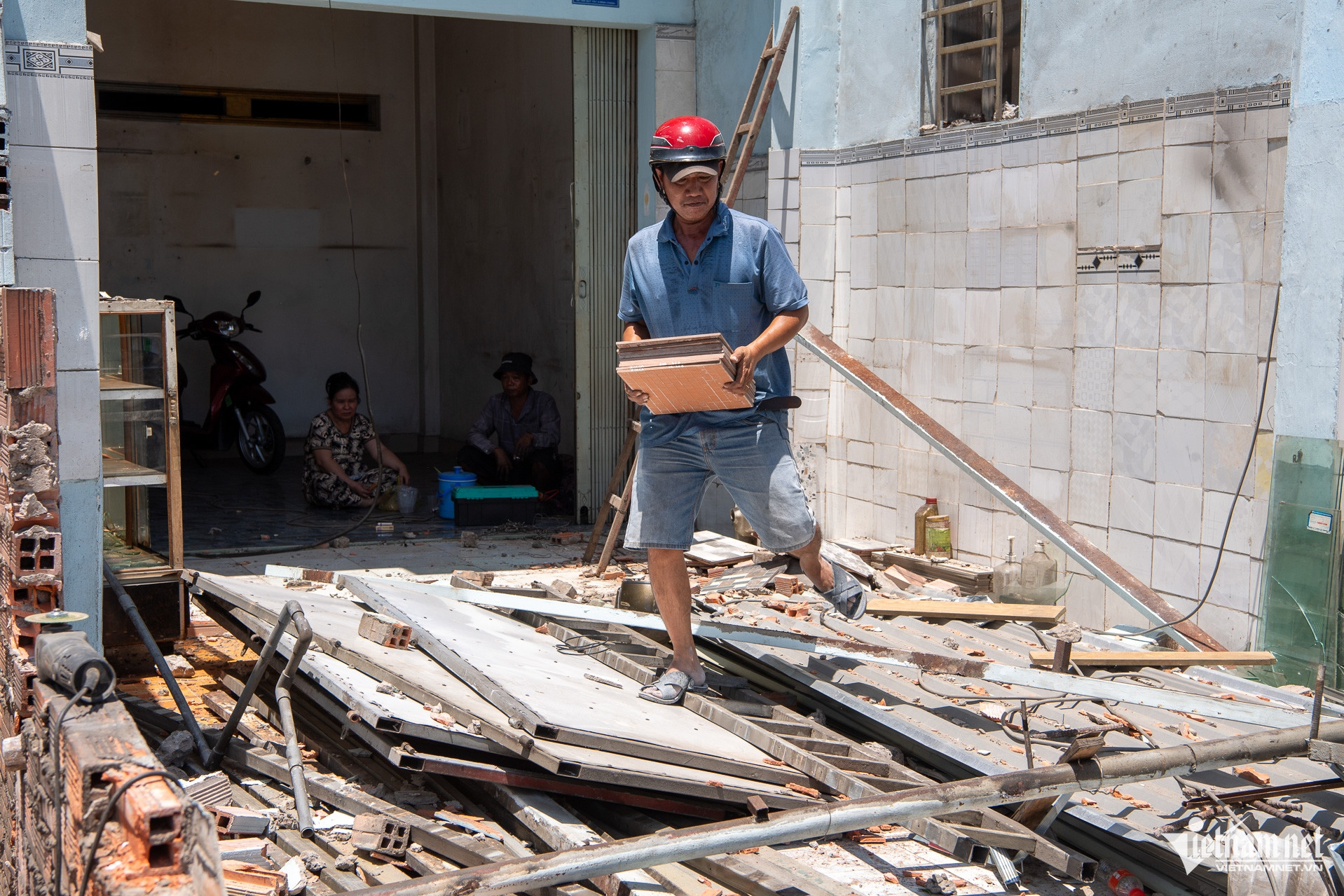 https://static-images.vnncdn.net/vps_images_publish/000001/000003/2026/7/15/w-giai-toa-mat-bang-quoc-lo-1-tuan-hung-51-1035.jpg
