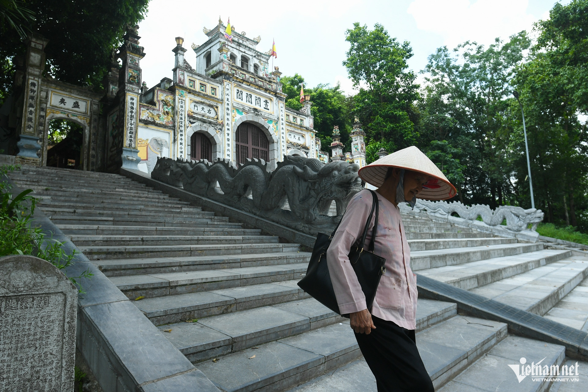 Box https://static-images.vnncdn.net/vps_images_publish/000001/000003/2026/7/15/w-xa-thu-lam-xa-phuong-xhcn-13-2767.jpg