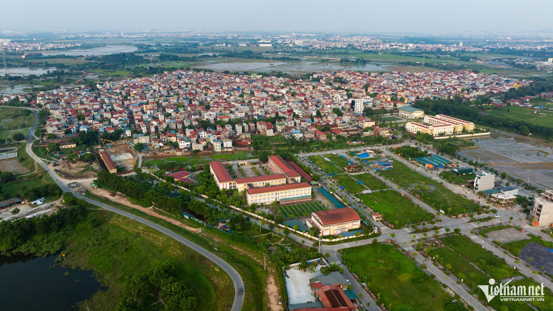 Box https://static-images.vnncdn.net/vps_images_publish/000001/000003/2026/7/15/w-xa-thu-lam-xa-phuong-xhcn-8-2770.jpg