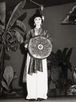 Xuan Lan 009.jpg