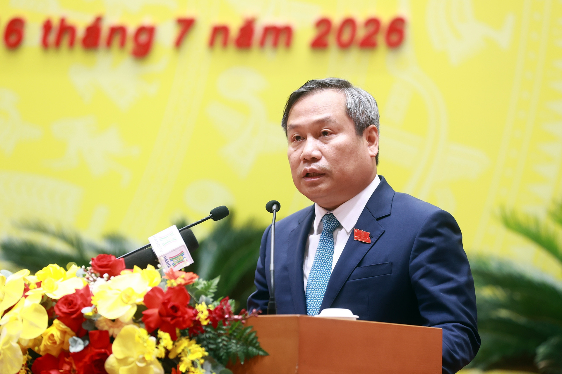 Chủ tịch Hà Nội thẳng thắn nhận trách nhiệm, cam kết gỡ vướng loạt điểm nghẽn