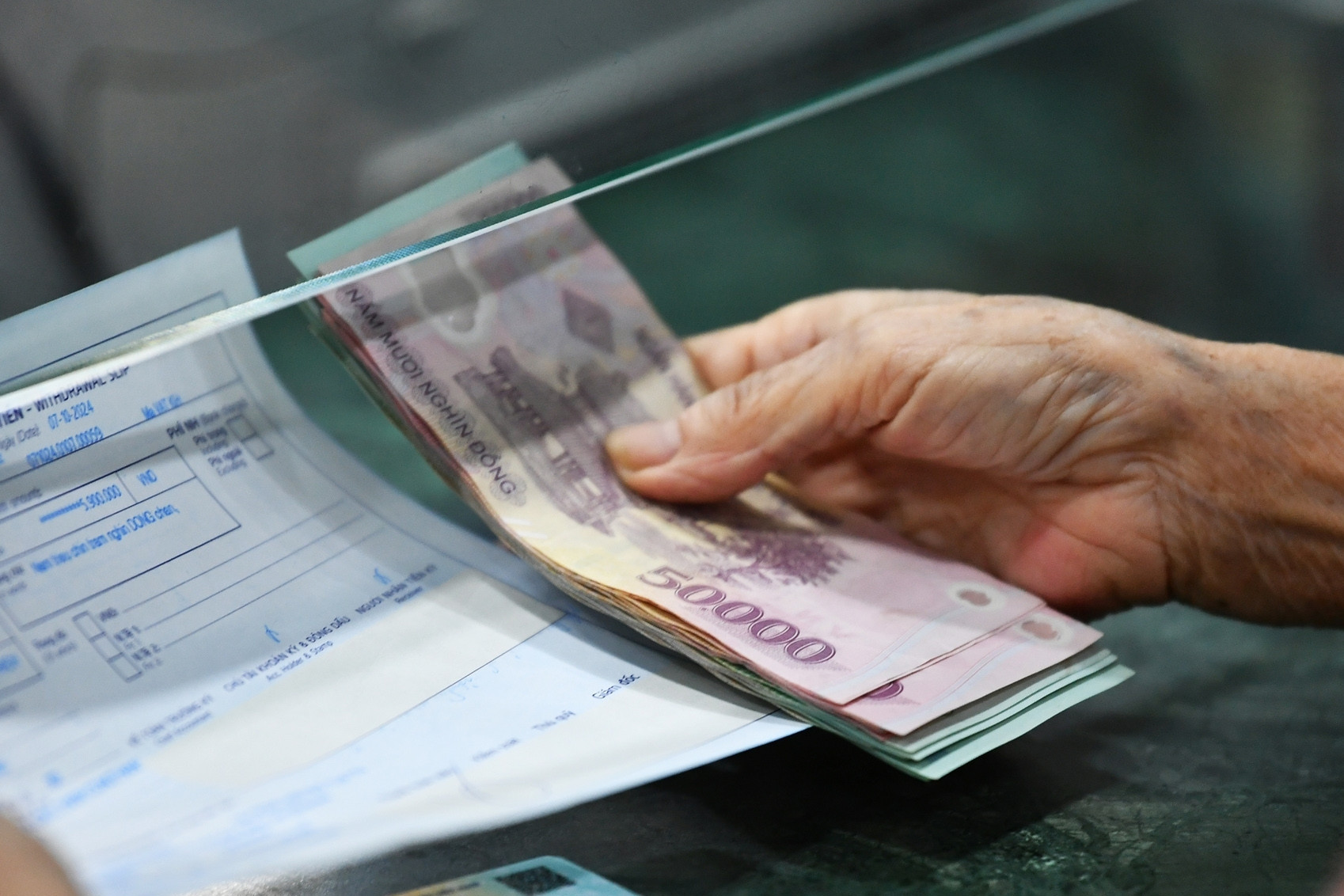 Đề xuất cấp tiền hằng tháng cho trẻ đến 3 tuổi, mở rộng diện hỗ trợ sinh con