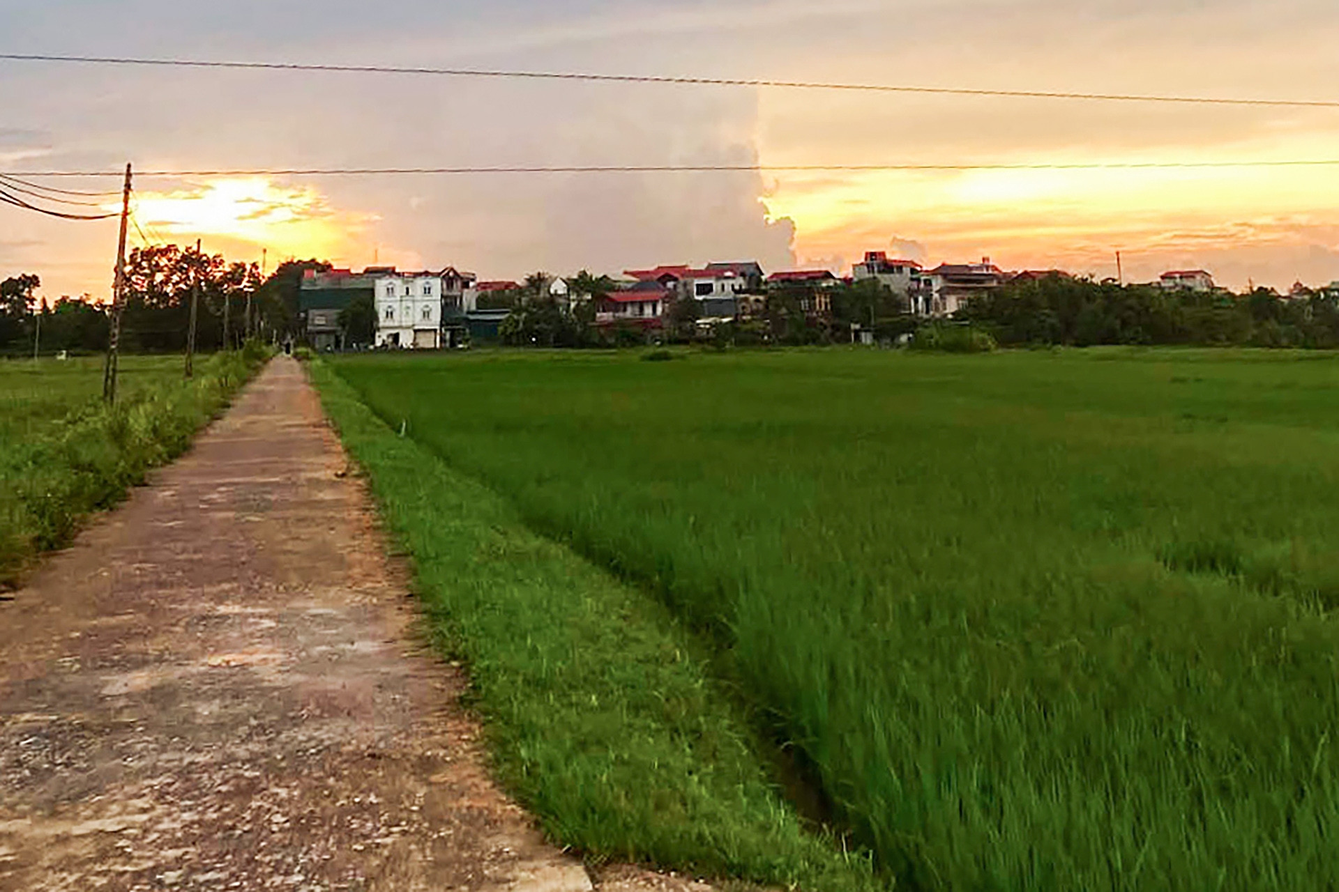 Hơn 1 tháng gửi con về quê, nàng dâu bất ngờ nhận về ‘đứa trẻ hoàn toàn khác’