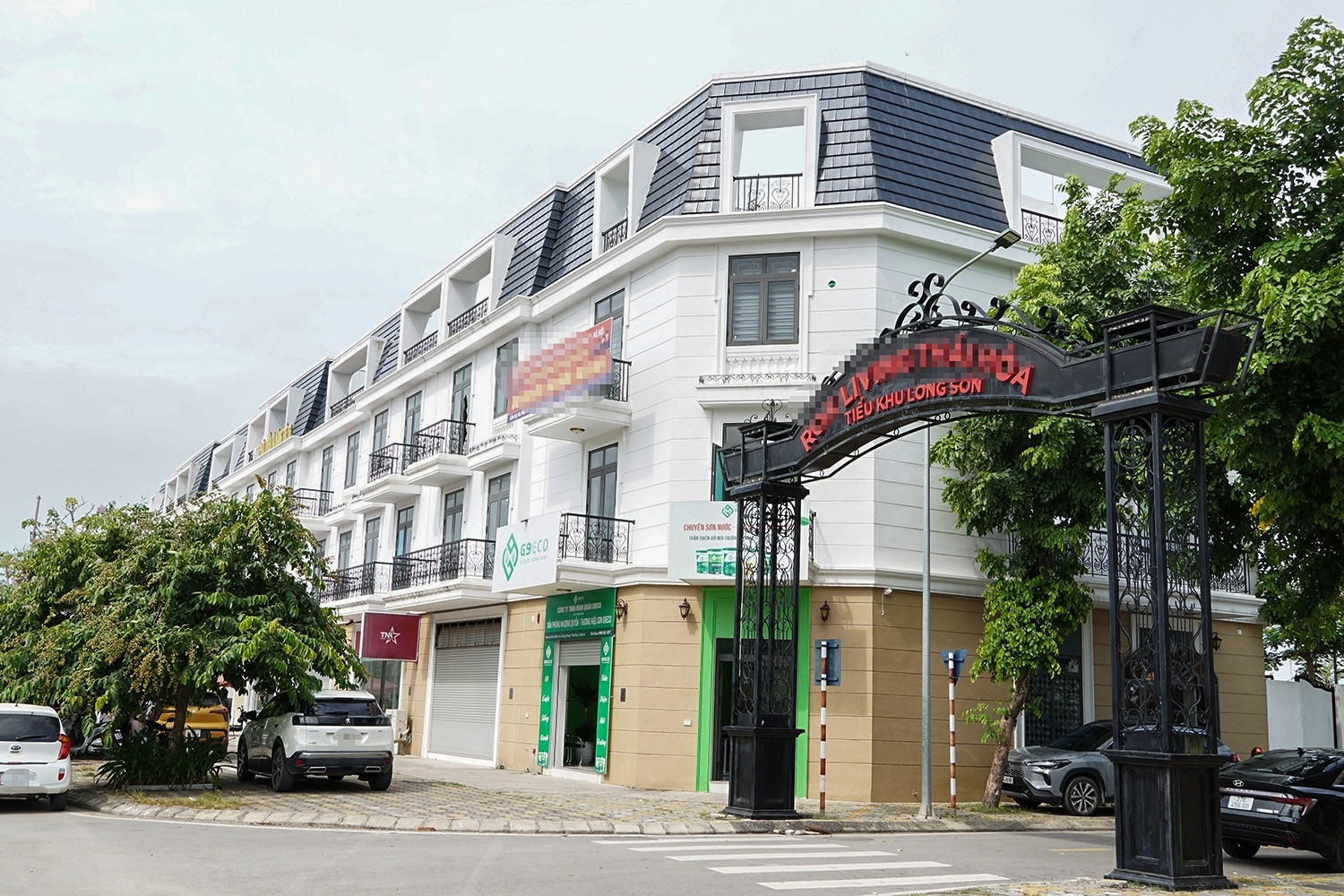Nộp 95% tiền mua đất, hàng trăm khách hàng mòn mỏi chờ sổ đỏ suốt 4 năm