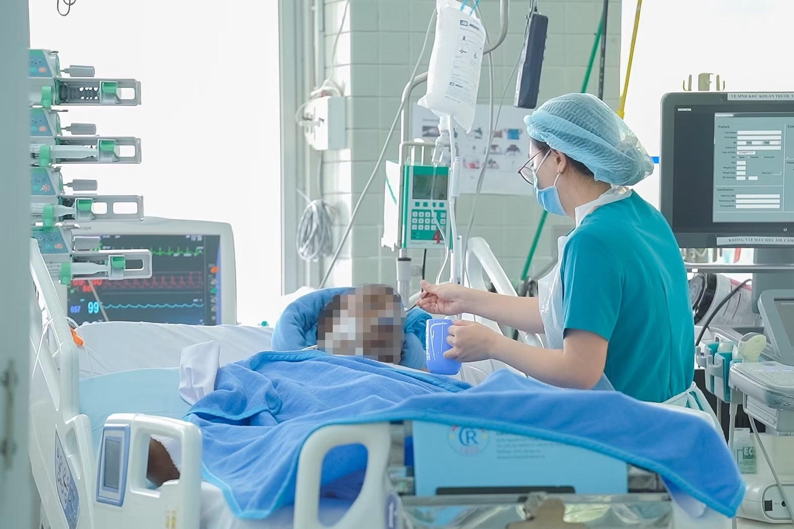 Sức khỏe hiện tại của người bị thương nặng nhất trong vụ lật ca nô ở Phú Quốc