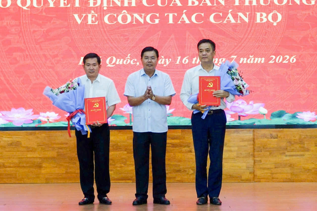 Trung tướng Đinh Văn Nơi giữ chức Bí thư đặc khu Phú Quốc