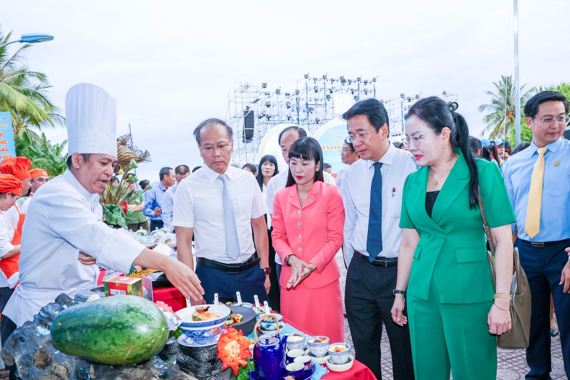 22 resort, khách sạn tranh tài tại Lễ hội Ẩm thực Yến sào Khánh Hòa
