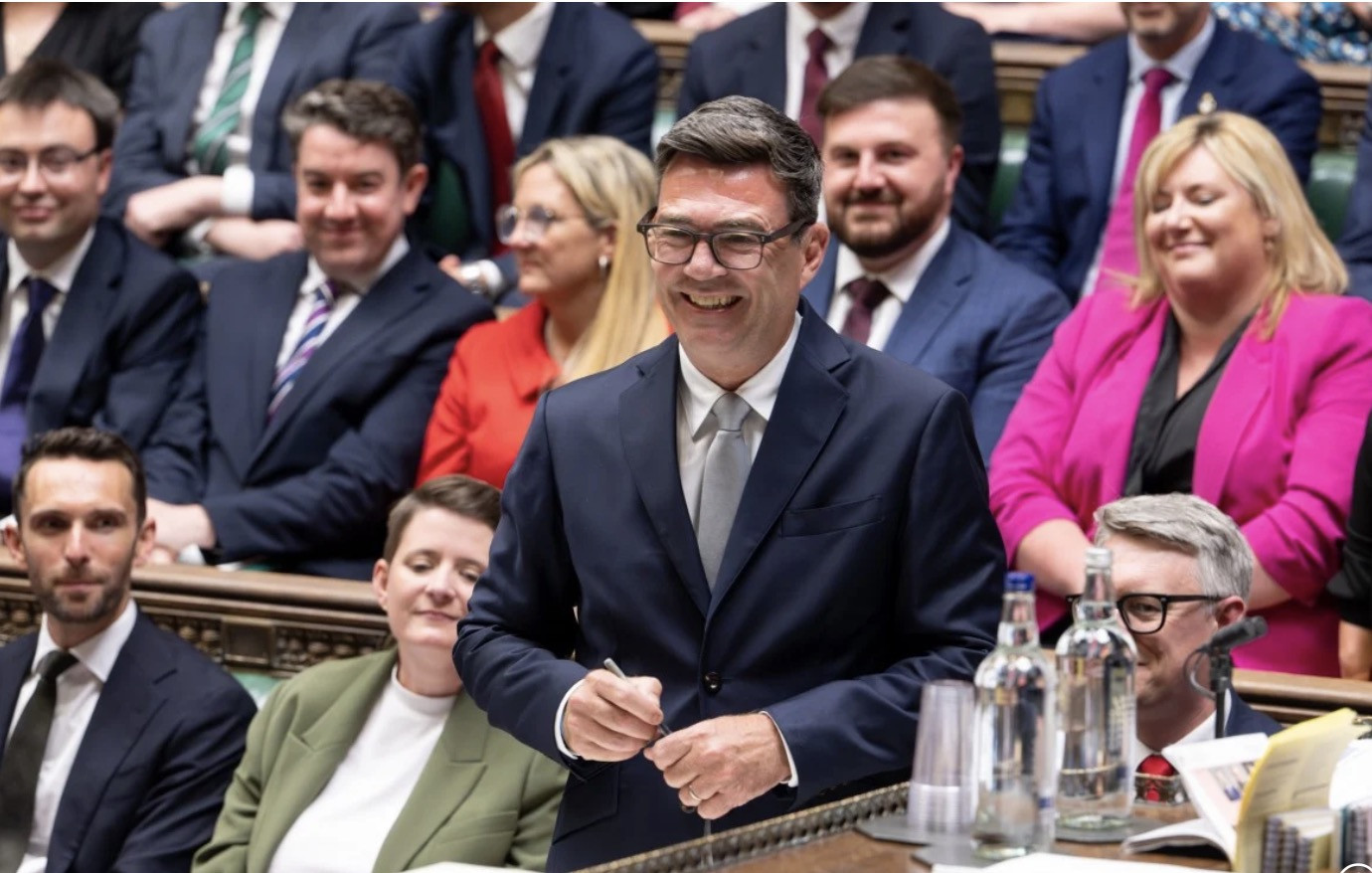 Ông Andy Burnham. Ảnh: EPA
