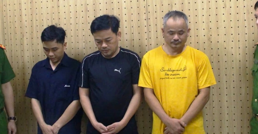 Giám đốc và 2 nhân viên làm giả hàng trăm phiếu thí nghiệm vật liệu công trình