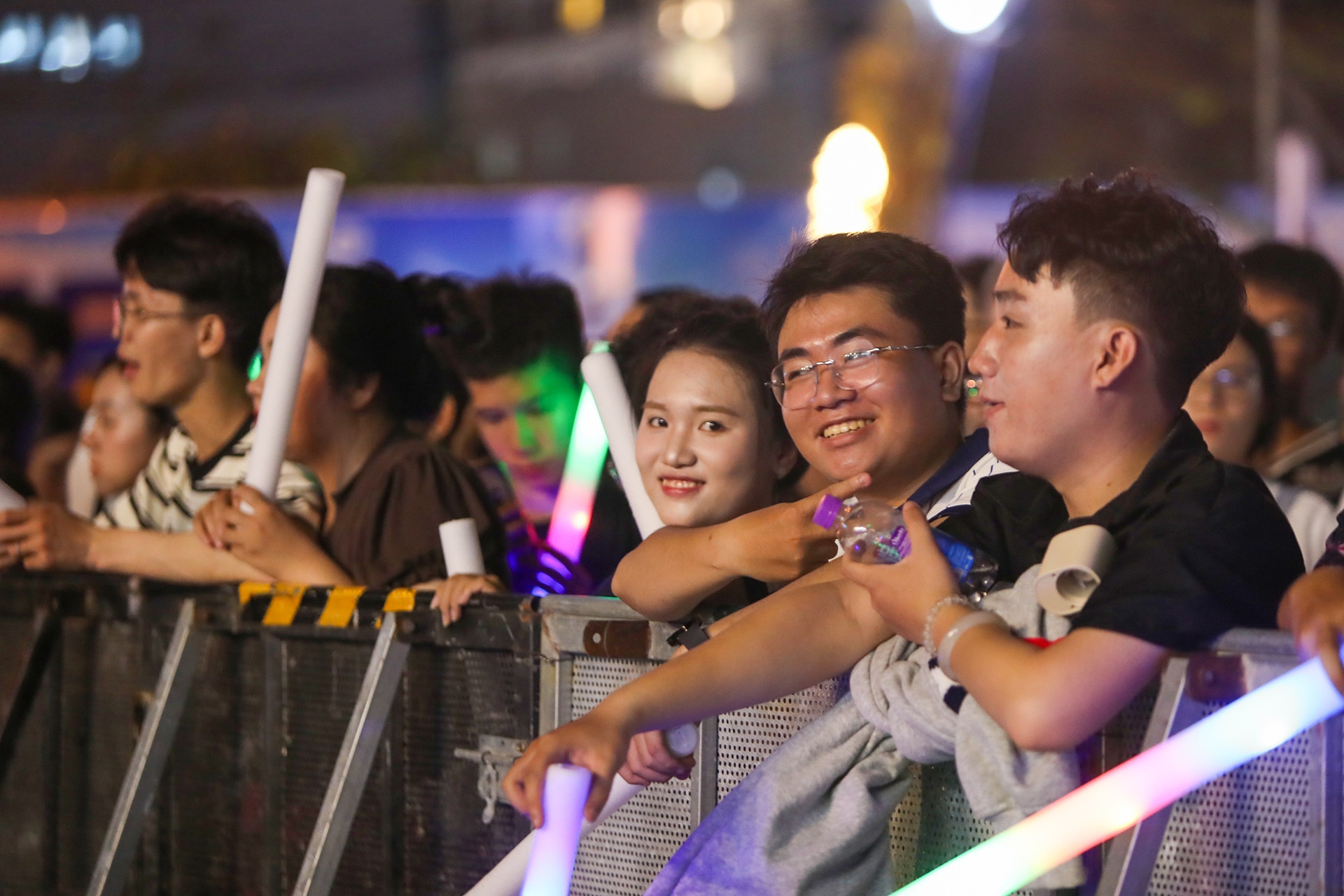 Hàng nghìn người dự Lễ khai mạc Festival Biển Khánh Hòa năm 2026
