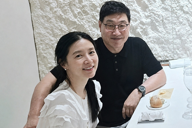 Nàng Dae Jang Geum tuổi 55 giàu có, viên mãn bên chồng đại gia hơn 20 tuổi