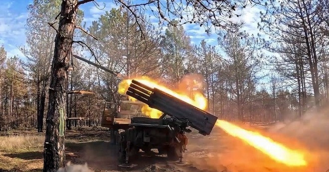 Nga cải thiện vị trí ở Slavyansk, tố Ukraine tấn công nhiều cơ sở hậu cần