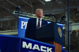 Trump 1111.jpg