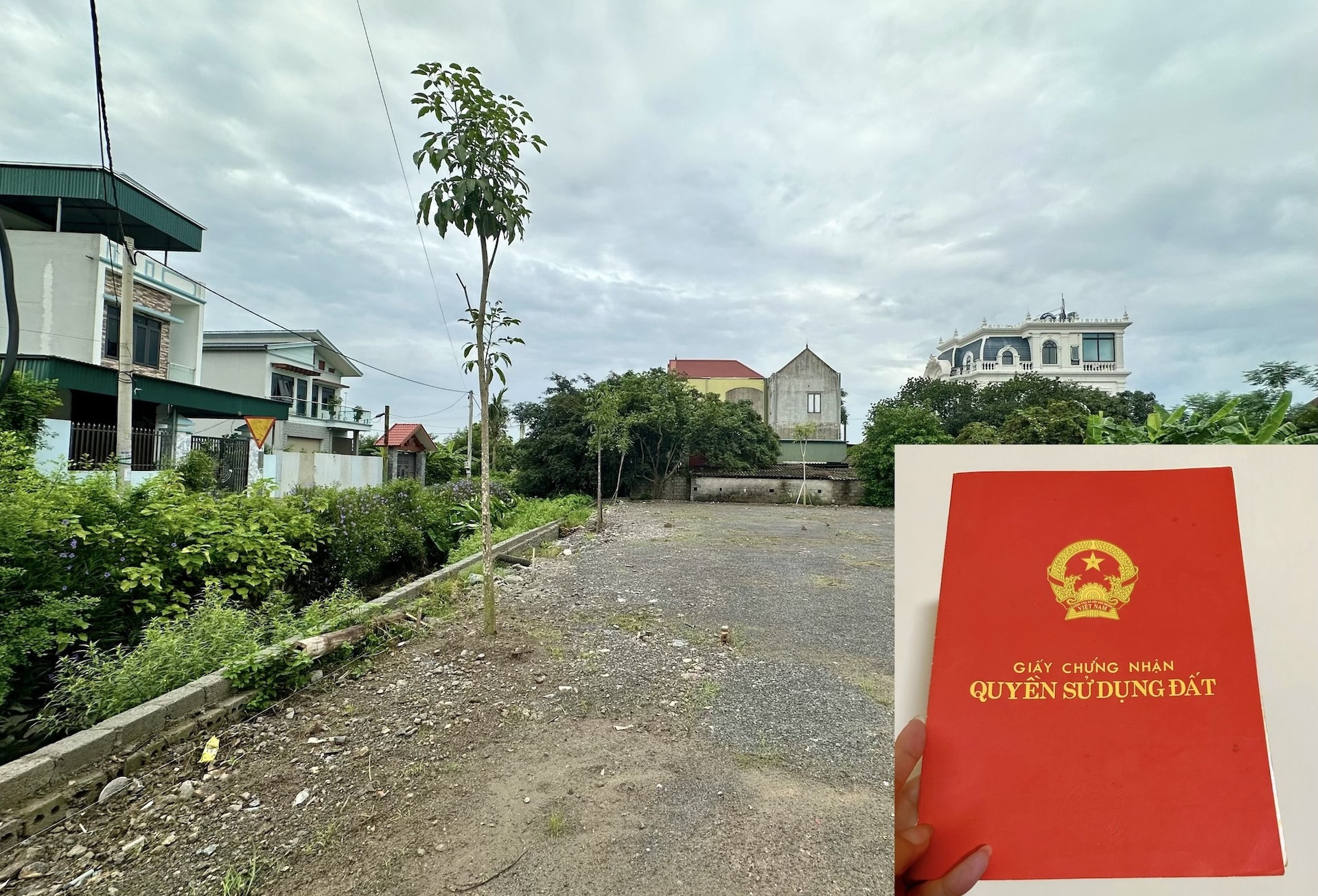 Đã có sổ đỏ một phần thửa đất, làm sao để được cấp sổ phần còn lại?