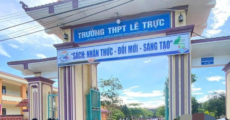 Lộ diện 2 giáo viên, 9 thí sinh gian lận thi tốt nghiệp từ những tin nhắn tố giác