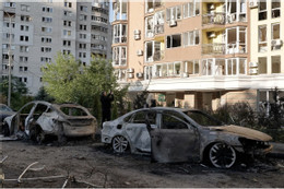 Thủ đô Ukraine bị hàng chục tên lửa siêu vượt âm tấn công