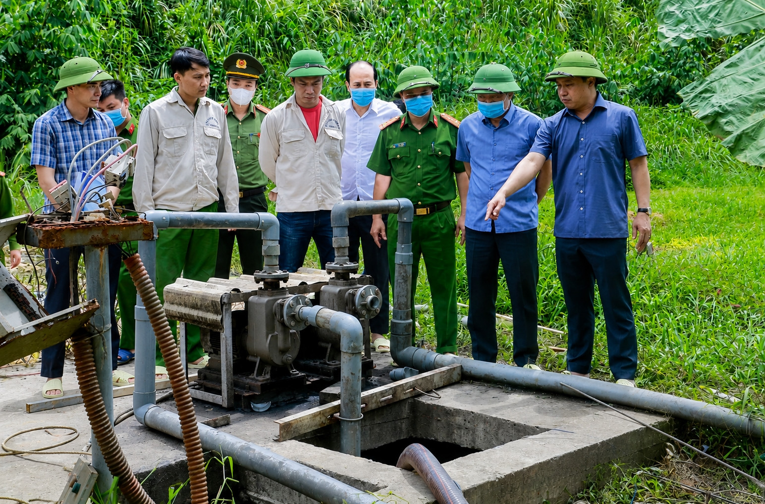 trại lợn 2.jpg