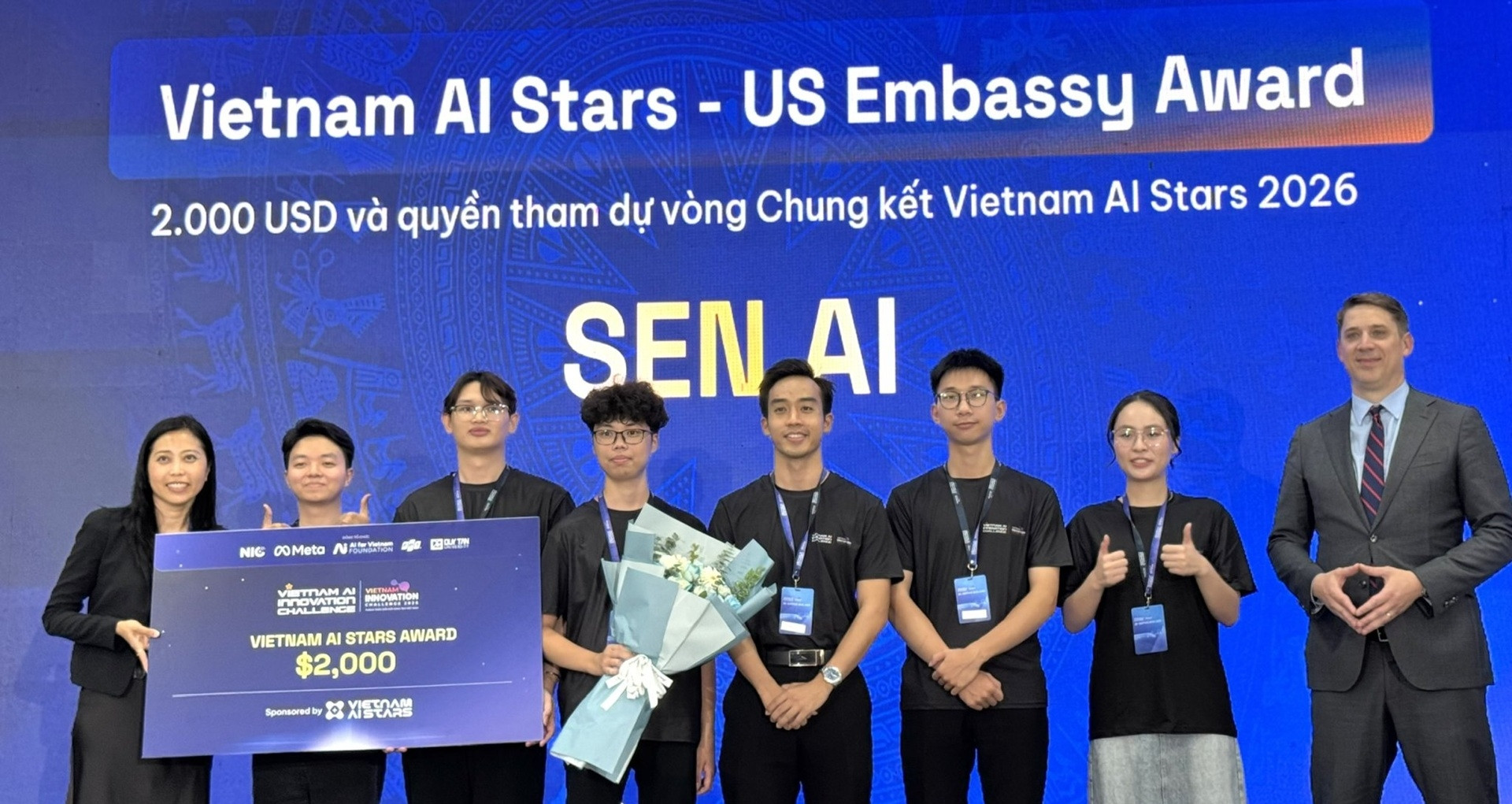 Trường ĐH Công nghệ giành chiến thắng Thách thức Đổi mới sáng tạo Việt Nam 2026