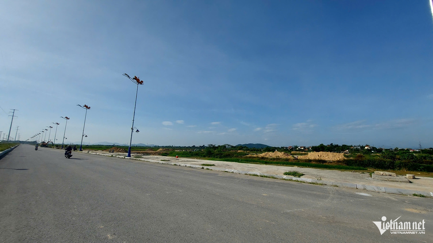 W-Đấu giá đất ĐL 1.jpg