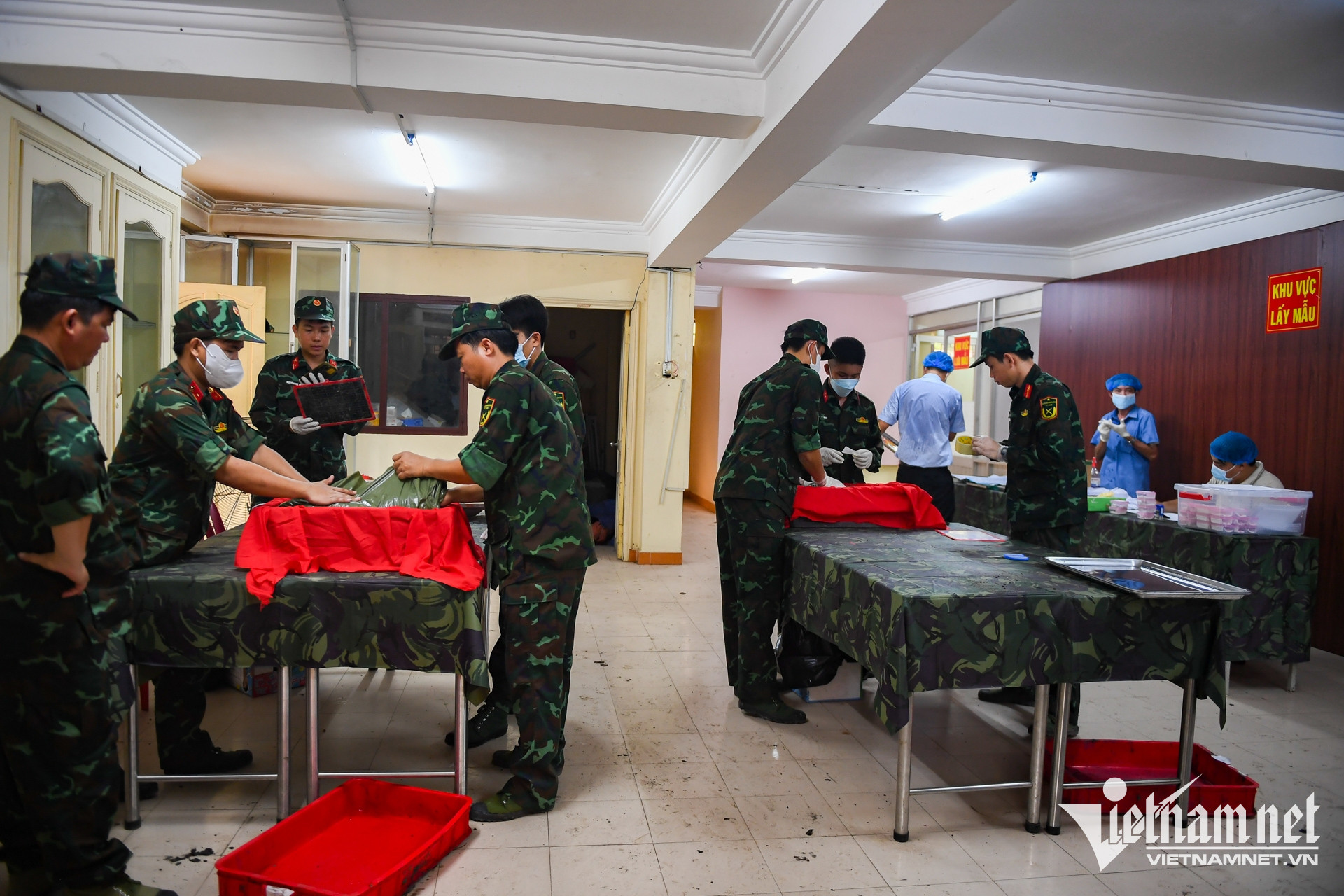 W-tìm hài cốt liệt sỹ Lê Thị Riêng nguyễn huế 60.jpg