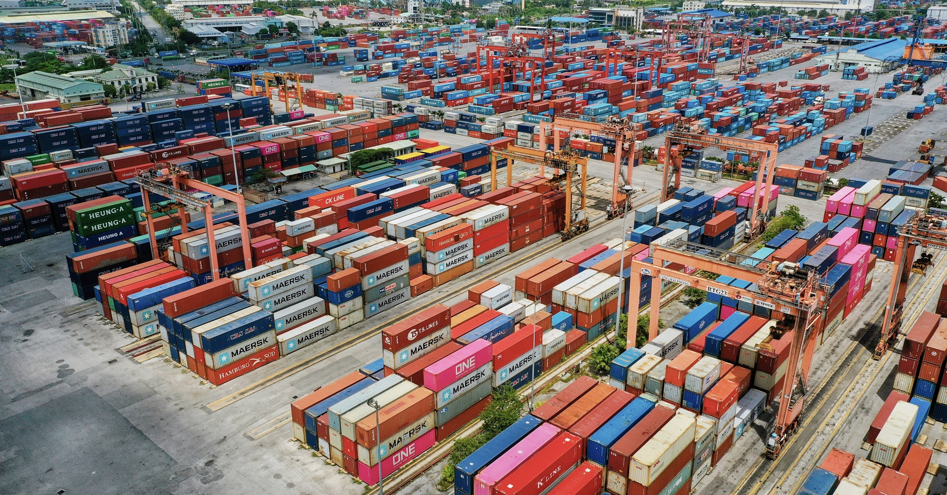 Dòng vốn FDI chất lượng cao trong bản tin vắn sáng 03/07/2026
