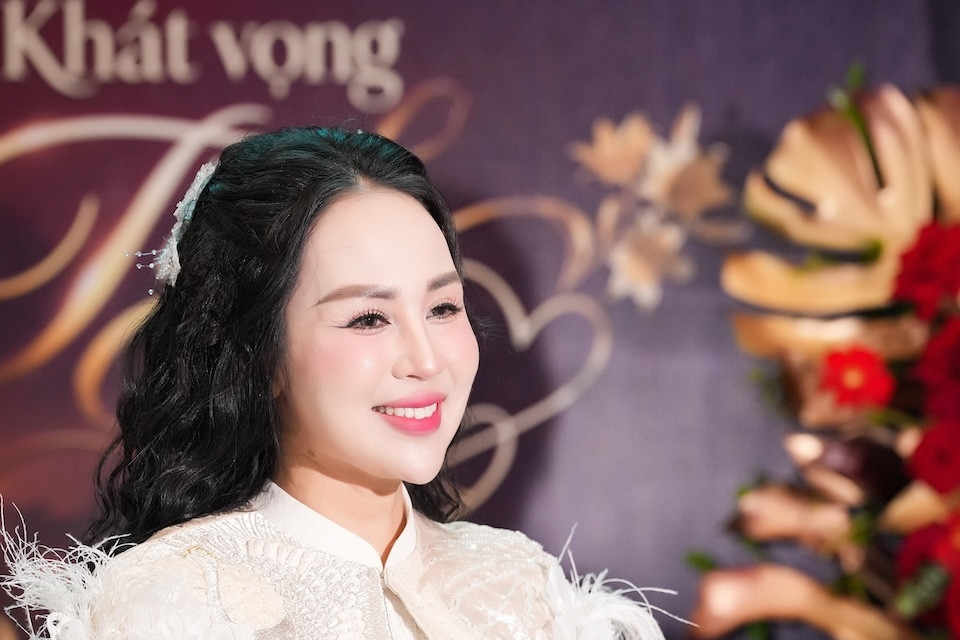 Ca sĩ, Tiến sĩ Khánh Ly: Gọi tôi là đại gia cũng đúng