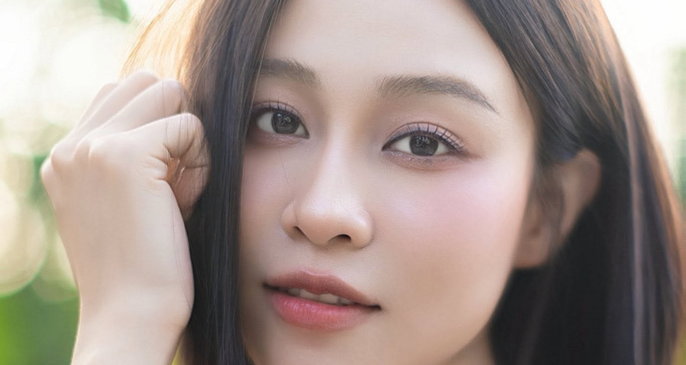 Dưới ô cửa sáng đèn