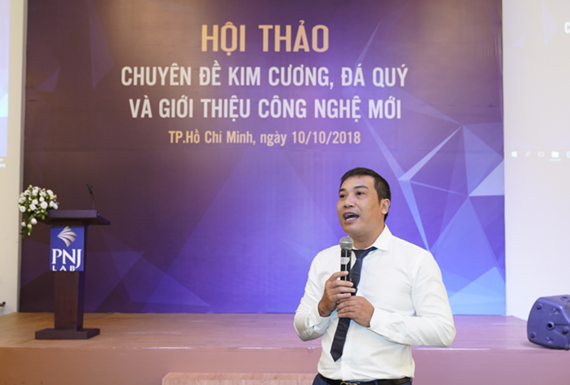 ong thao .png