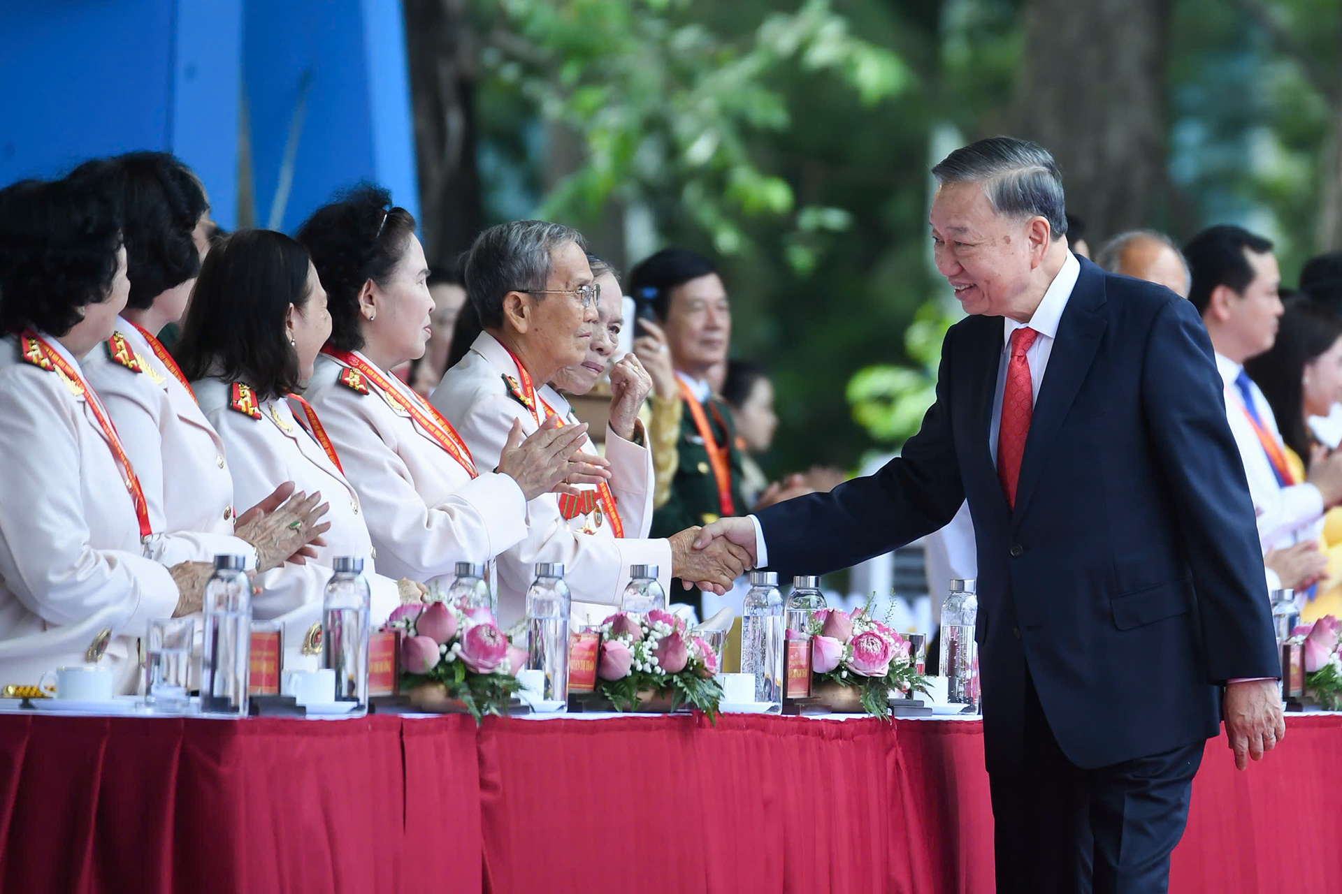 Tổng Bí thư, Chủ tịch nước Tô Lâm dự lễ kỷ niệm 50 năm thành phố mang tên Bác
