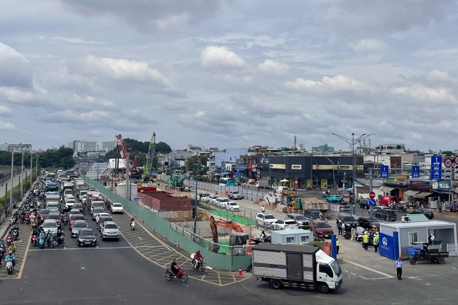 TPHCM: Ga ngầm quan trọng nhất metro số 2 xây tường vây đón hai 'quái vật' TBM