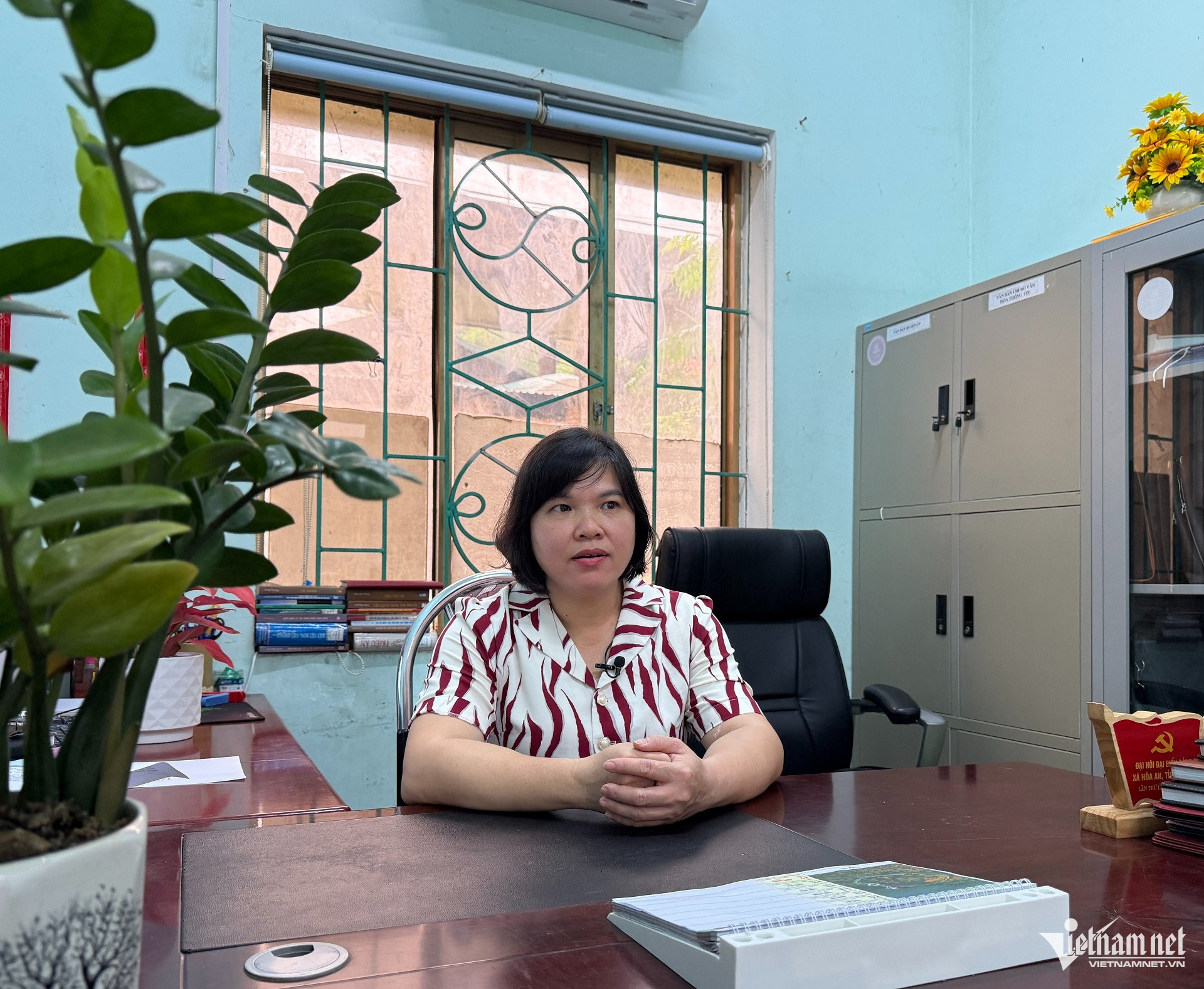 Box https://static-images.vnncdn.net/vps_images_publish/000001/000003/2026/7/2/w-ba-hoang-thi-tuyen-giam-doc-trung-tam-dvth-xa-hoa-an-2365.jpg