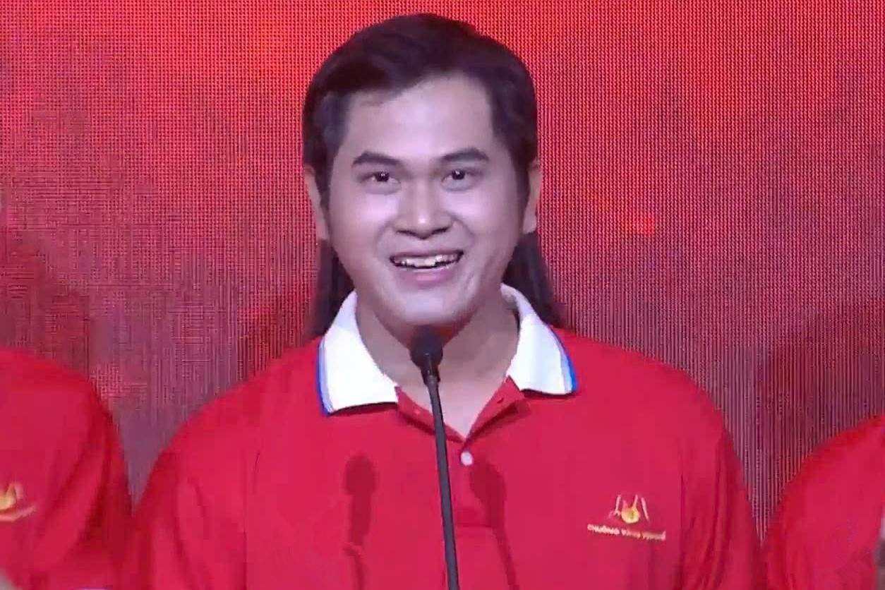 CEO bất động sản, bác sĩ lọt Top 32 'Chuông vàng vọng cổ'