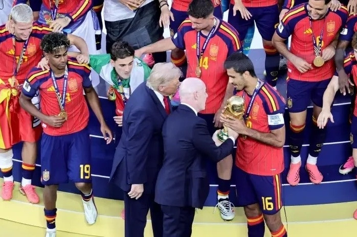 Pep phán như thần, Rodri xúc động nói về chức vô địch World Cup 2026