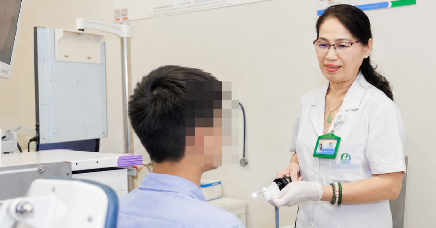 Nam sinh lớp 8 phát hiện ung thư di căn từ dấu hiệu đau họng thông thường