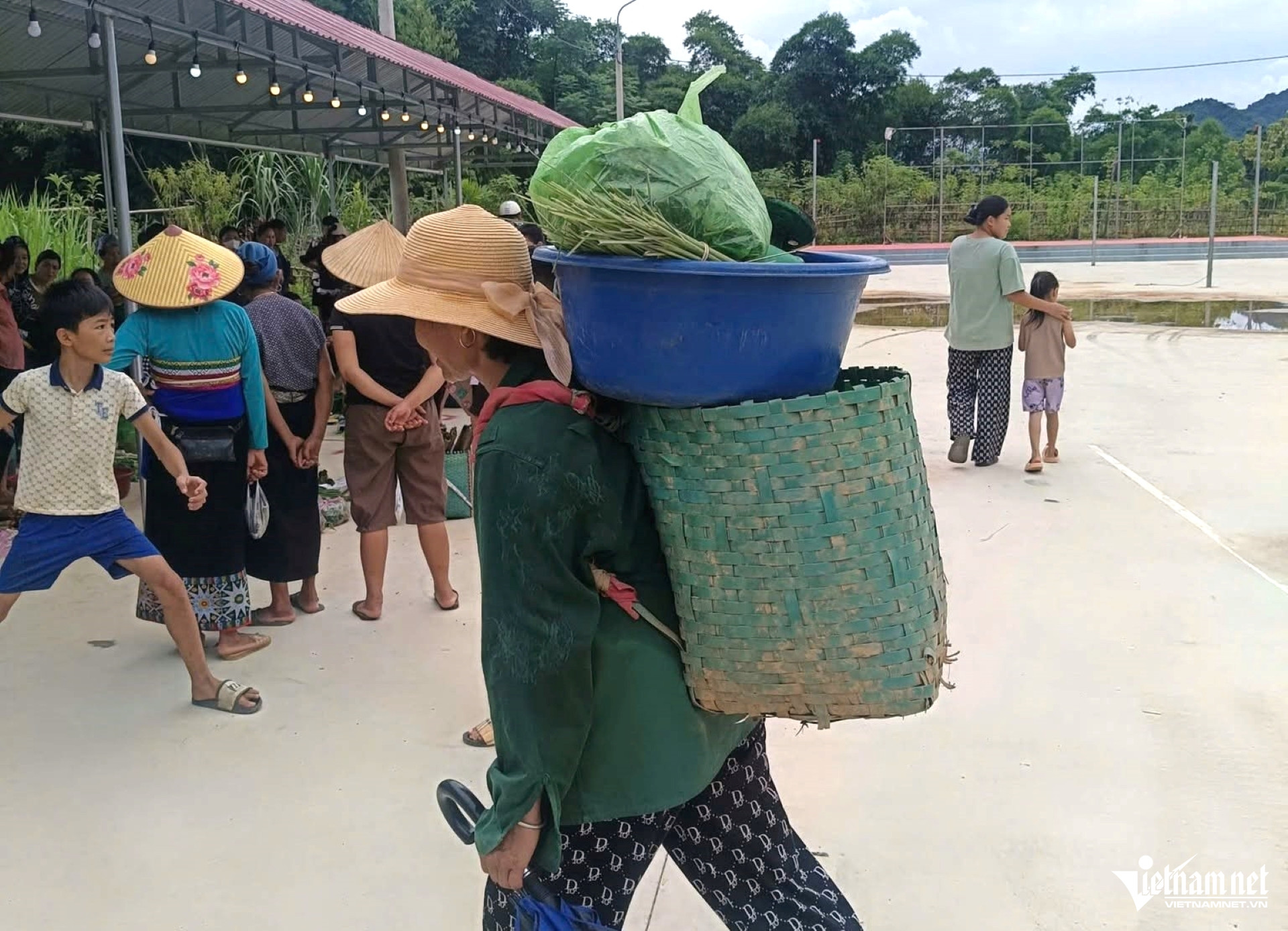 W-a4tạo sinh kế bền vững ở vùng cao.jpg