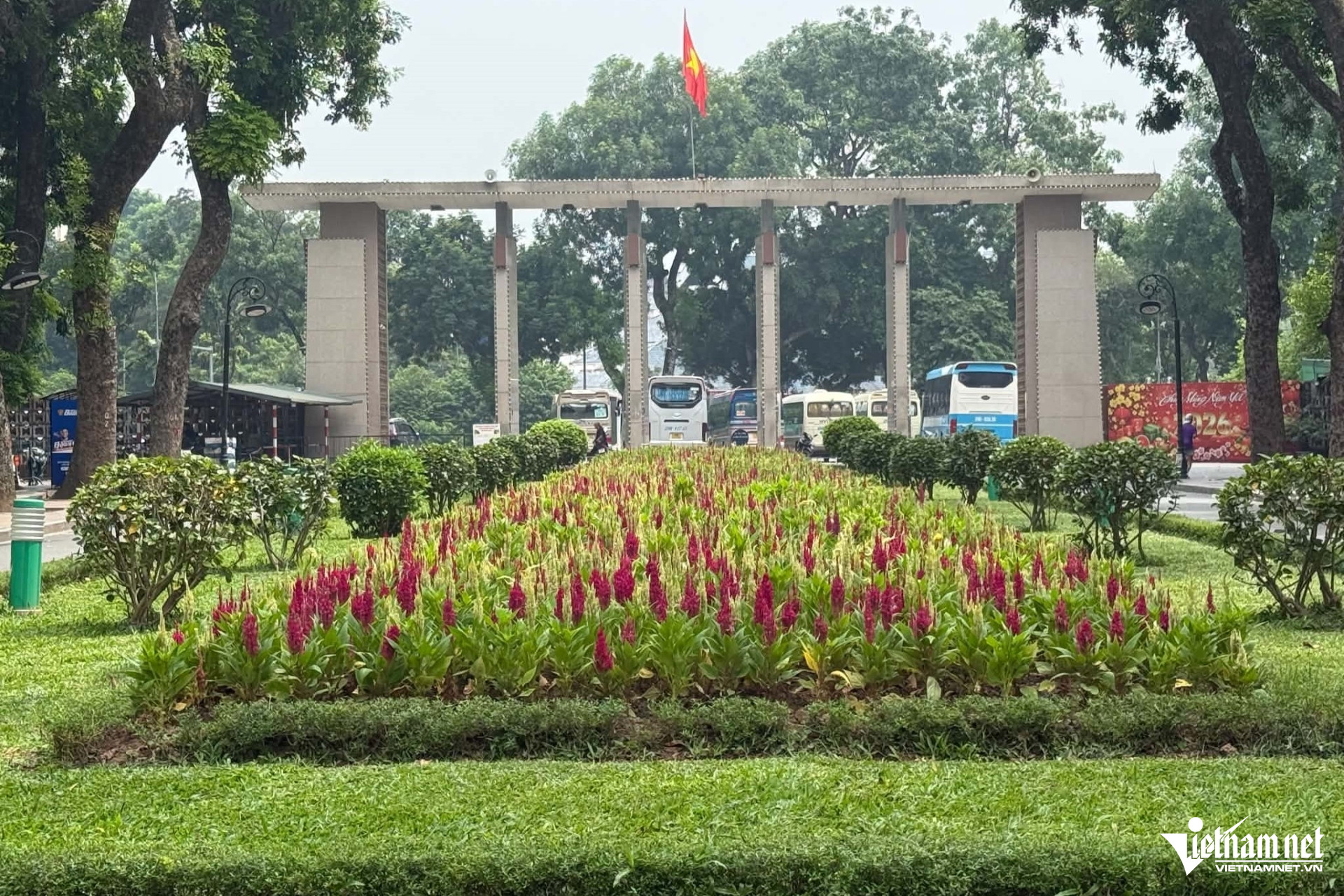 W-cong vien thong nhat 01.jpg