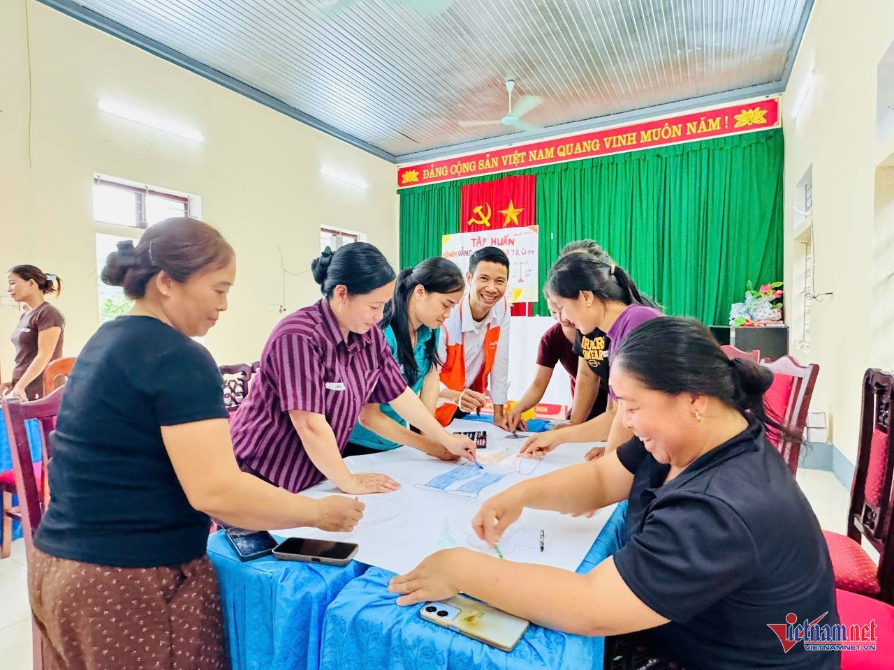 W-muong lat ok.jpg