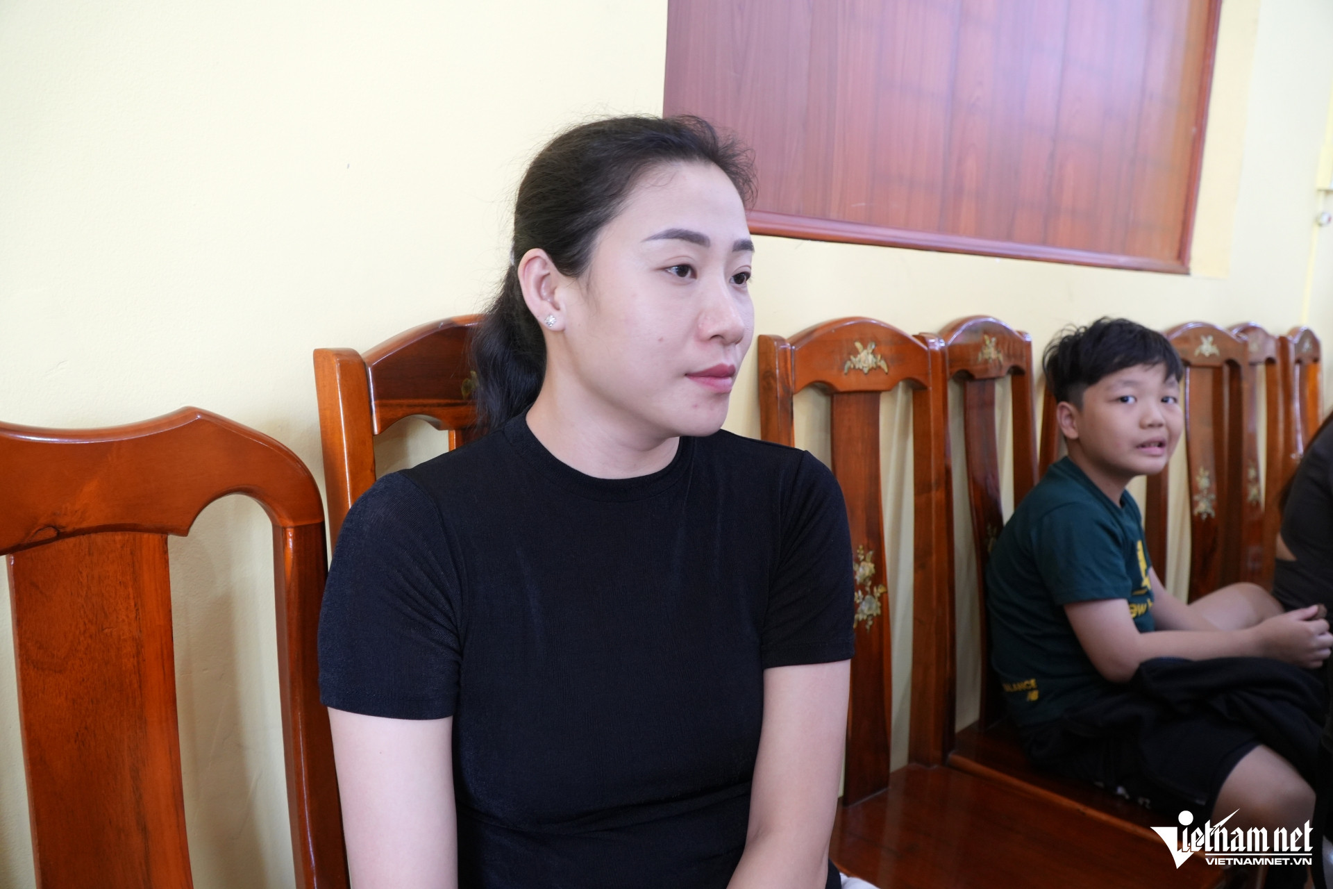 W-uyne thu.jpg