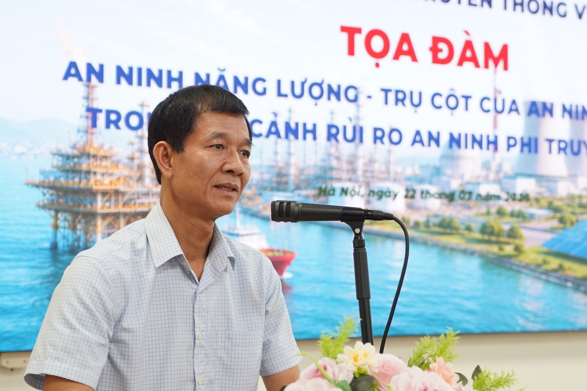 Bảo đảm an ninh quốc gia ngay trong quá trình phát triển năng lượng