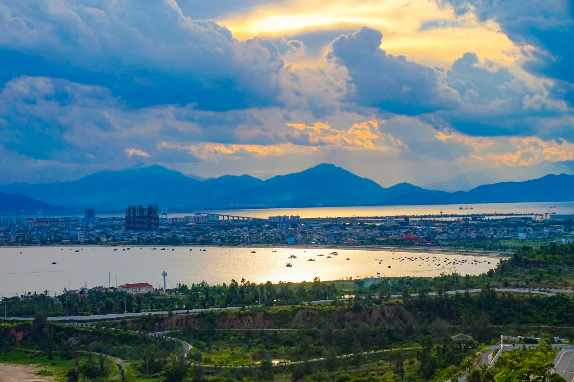 Muốn giàu từ biển, phải bắt đầu bằng tư duy không gian biển