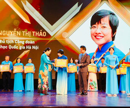 https://static-images.vnncdn.net/vps_images_publish/000001/000003/2026/7/22/thao-van-1900.jpg