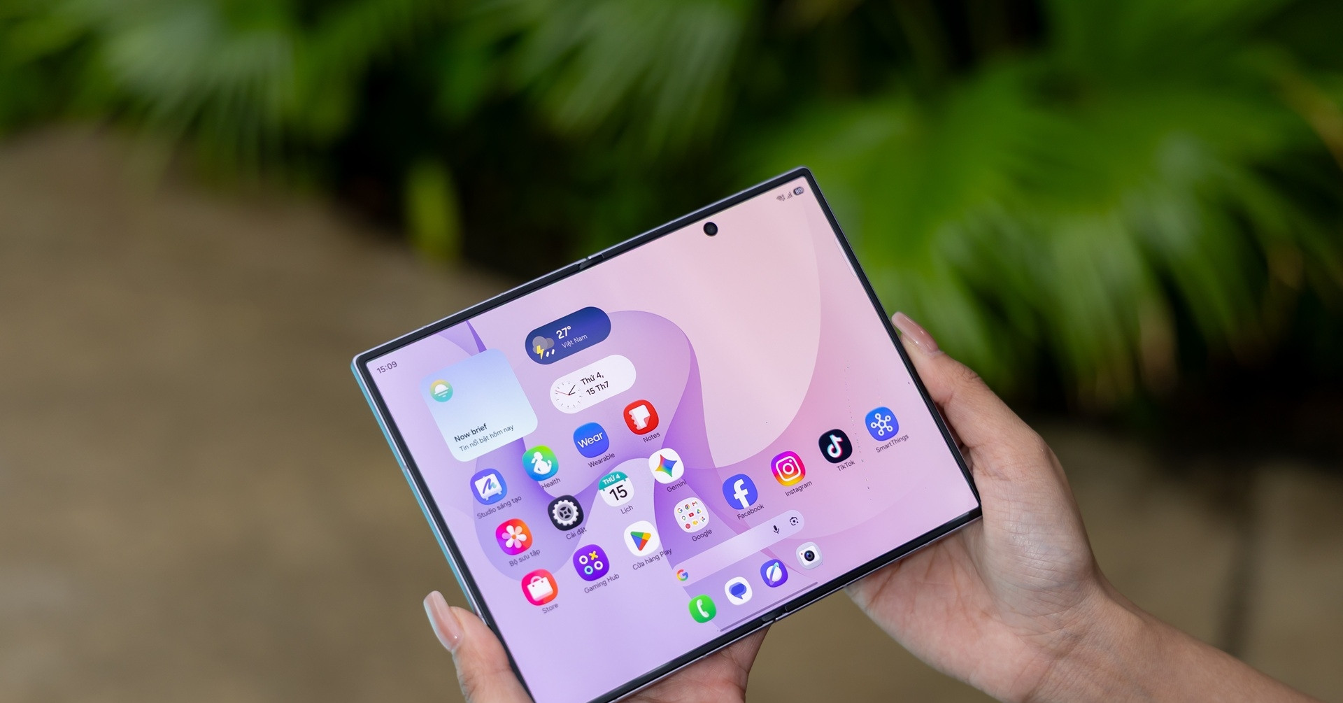 Vì sao Samsung thay đổi tỷ lệ màn hình trên Galaxy Z Fold8?
