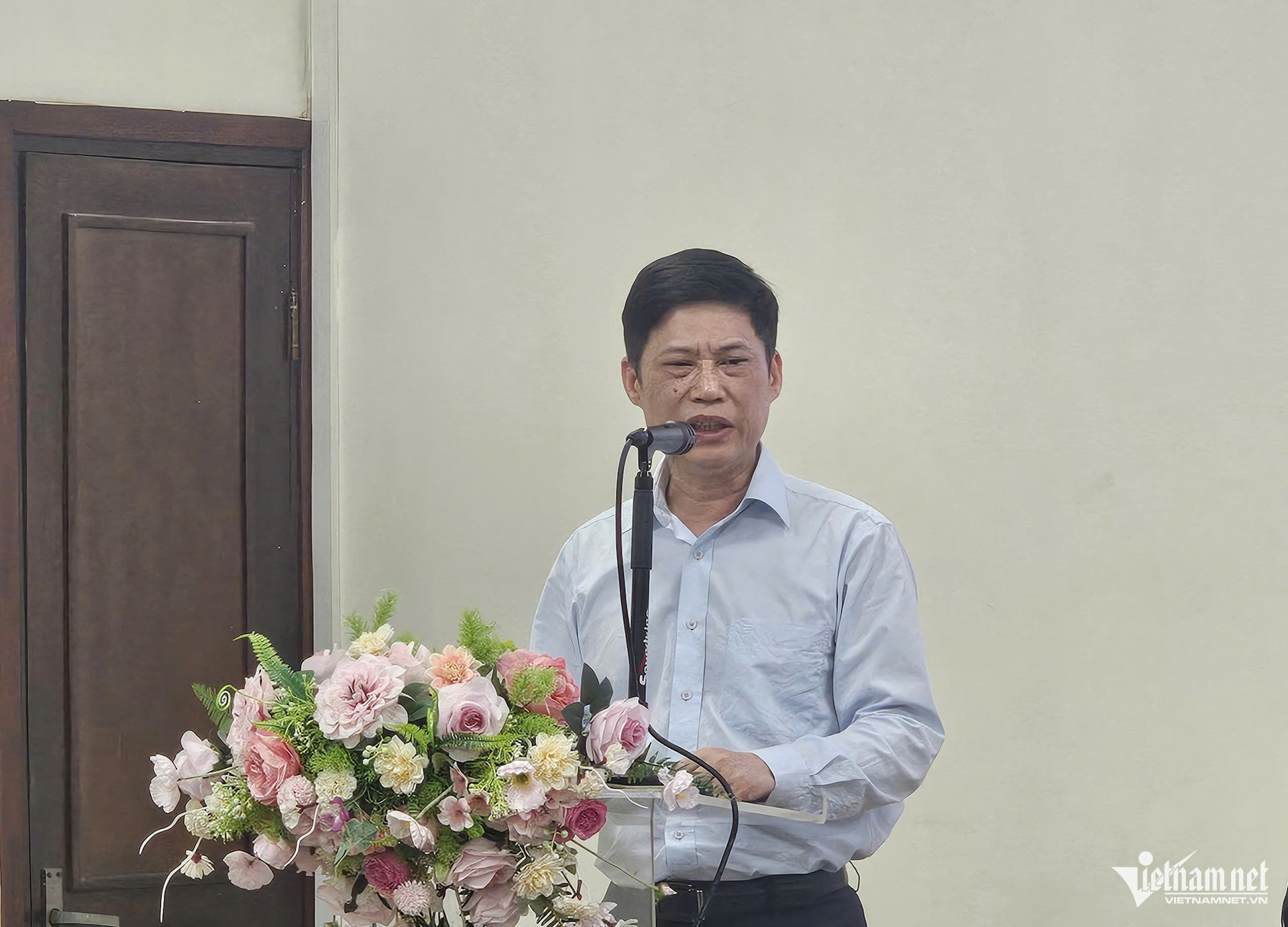W-hưởng.jpg